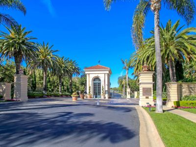 The Gates at Newport Coast